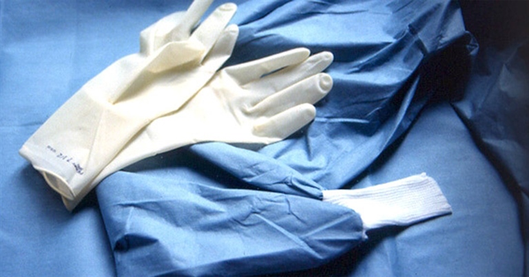 Coronavirus, cooperazione lombarda: senza guanti e mascherine chiudiamo