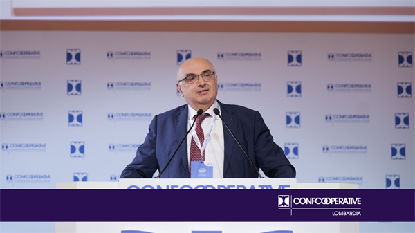 Maurizio Gardini confermato alla presidenza di Confcooperative